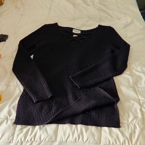 Juniors Arizona V neck black sweater,  size medium
